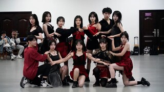 Câu lạc bộ khiêu vũ đường phố của Đại học Khoa học và Công nghệ Tây An đang tuyển dụng các vũ công n