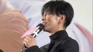 一句“哦嘞三舅”，我直呼“爷青回”！！！  电影四月女友首映礼现场，  佐藤健还原《假面骑士电王》经典台词