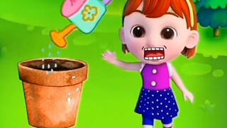 小美女会种草莓。