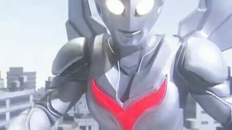 Nexus evolves continuously within 30 seconds and finally transforms into the legendary Ultraman Noah