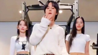 BTS Park Jimin x LESSERAFIM Miyawaki Sakura + Nakamura Kazuha Like crazy challenge!