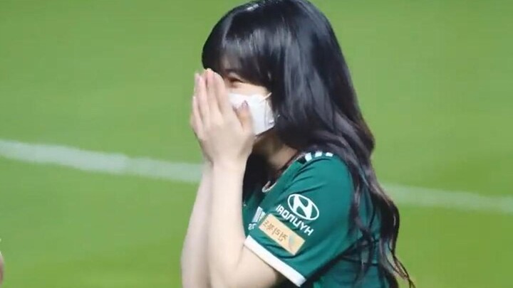 แม้เกาหลีใต้จะพ่ายแพ้ แต่การเต้นรำก็ไม่สามารถหยุดได้