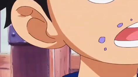 Có hai phiên bản của Straw Hat Legacy: Garp Shanks. Nhiều người chưa xem phiên bản Garp.