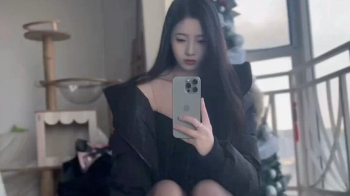 The Mortal World Inn, the Wind Like a Knife