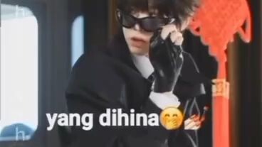 muka Lo itu pakk ketiplakk sama hewan kaki 4