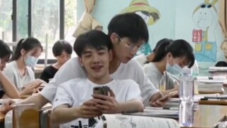 当你和一个校草谈恋爱……