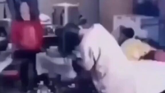 Tôi gội đầu từ lâu đã không dùng máy sấy tóc nữa