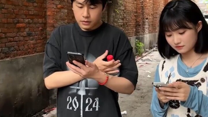 เพราะความรู้สึกเป็นหนี้บุญคุณ จึงมีเหตุผลให้ได้พบกันอยู่เสมอ #แฟนคลับส่งผลงาน