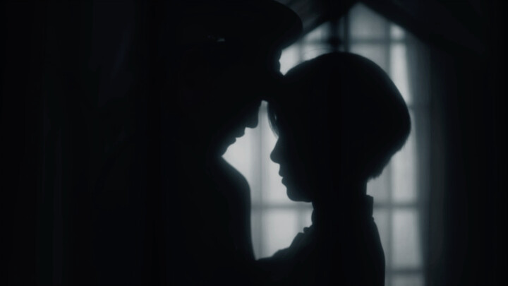 Ya Tuhan… adegan romantis dalam drama serius ini jauh lebih mengharukan daripada drama idola—seratus