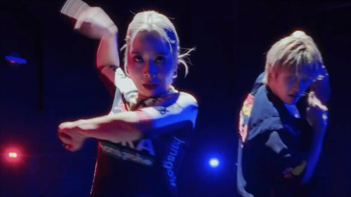 โอ้โห! ฮันจีฮุนจับมือกับแชมป์โลก Waackxxxy สองยอดฝีมือมาแรง! ช่างเป็นอะไรที่… กะพริบตาแป๊บเดียวอาจพล