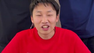 寝室憋笑挑战，室友连连中招，大呼：憋不了一点！