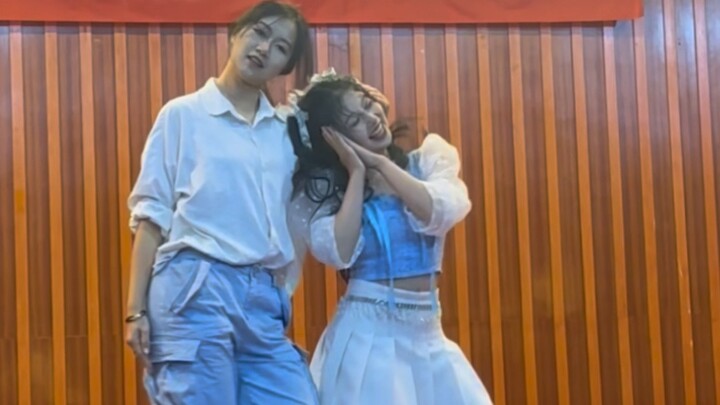 Gee couple dance! Post it on B station too!
