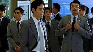 “瘦巴巴的老爷们一起走啊!”