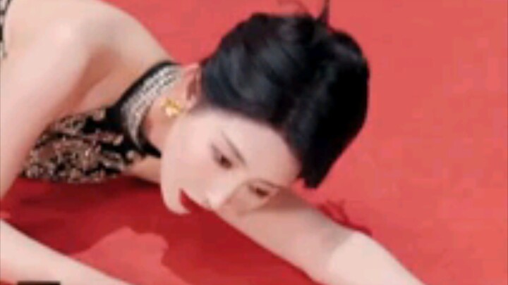 35. She Entered A Book Became An 80Year-Old Mind-Reading Grandma And Became The Family's Favorite!