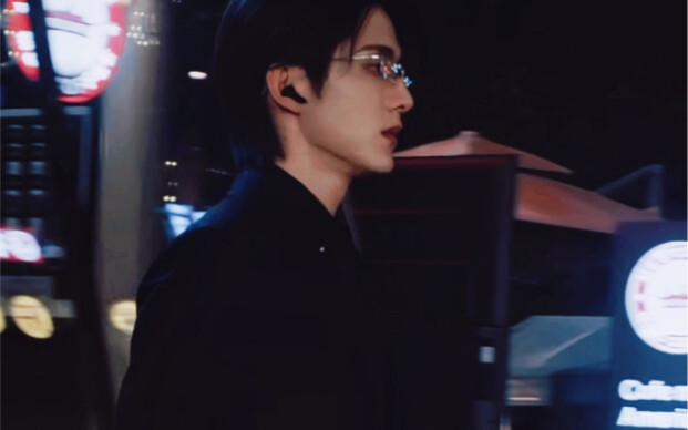 [Zhang Xincheng｜Pei Su] "He seemed to have broken himself down and immersed himself in the role"