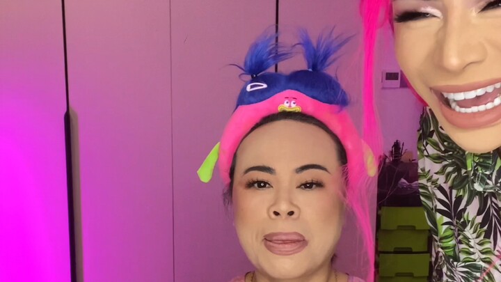 Tantang ibumu untuk memakai riasan Eropa dan Amerika! Ibu menangis dan berubah menjadi es krim.