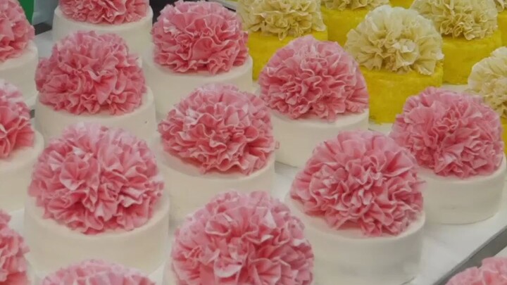 การวาดลวดลายบนเค้กทำแบบนี้เองเหรอ!!