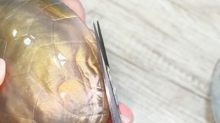 ما هذا البيض؟ هل تعرفون؟