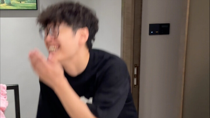 First time in Hangzhou—kinda embarrassing.