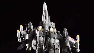 [Macros F] เครื่องจักรกัปตันที่มีอุปกรณ์ครบครัน Bandai VF-25S ก็เพียงพอแล้ว