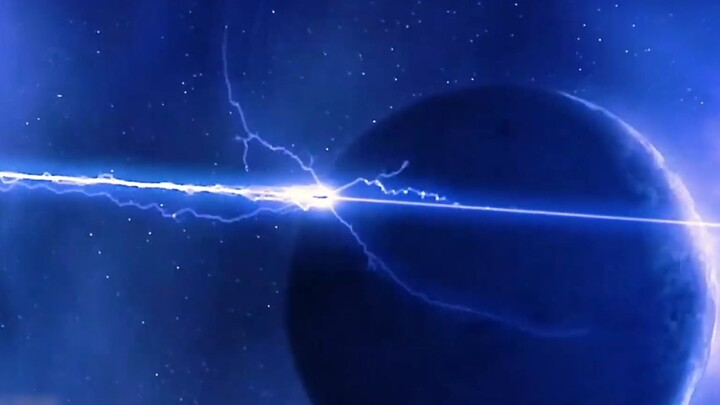 Astronaut Receives a Distress Signal from 3,500 Light-Years Away and Initiates FTL Jump to the Rescu