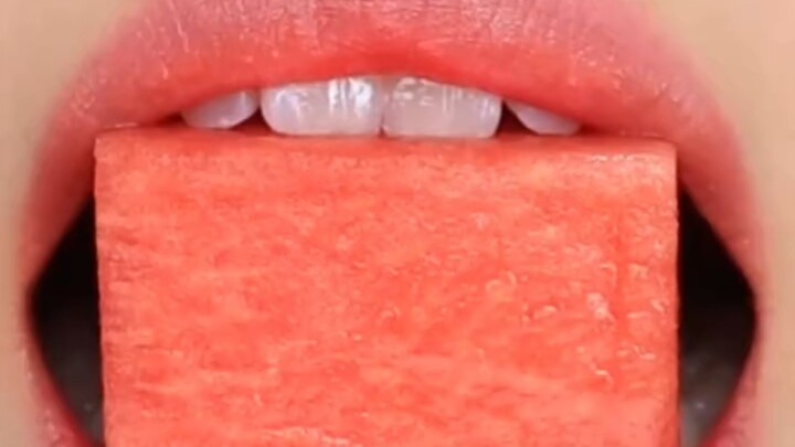 มูนกินคำเดียว