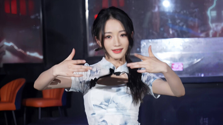 是你要的【成人礼】吗？论旗袍和这首的适配度｜Izone版成人礼翻跳直拍