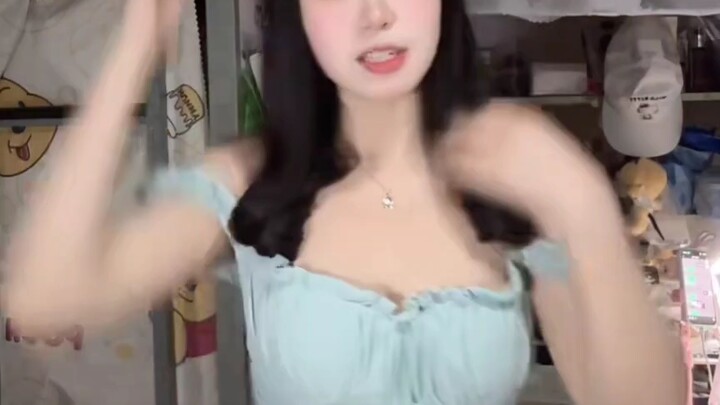 College Girl Bored on Friday, Livestreaming from Her Dorm Room