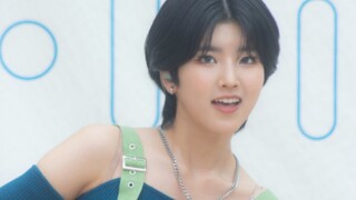 日本公园里的轻人气女团，看看她们的表演