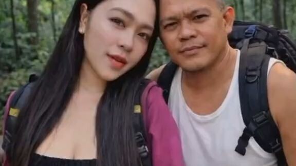 Ritual di tengah hutan mereka memanggil Nyai Blorong demi pesugihan dan kemakmuran