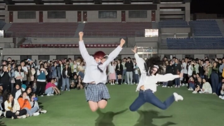 [Net Dance Company Cooperation] [Gee Male and Female Cross-dressing Dance] Not sweet but lively