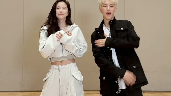 孙娜恩&权顺荣 居然舞蹈应援合拍了