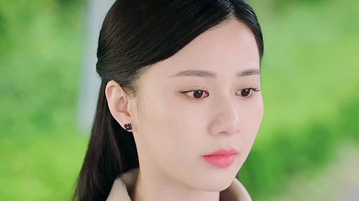 Five Years Later, He Makes a Glamorous Comeback—His Loyal Maid Recognizes Him at a Glance