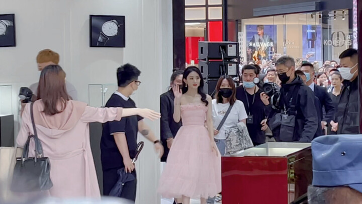 【จ้าวลี่อิง】จ้าวลี่อิงสวยจริงๆ! เพิ่งเคยเห็นตัวเป็นๆ ครั้งแรก!