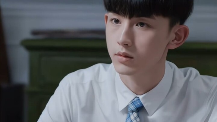 Qian Sanyi: Ma, kalau begitu aku jadi kelihatan bodoh nih.