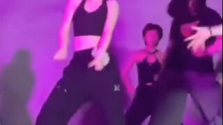 昨天有人偶遇小娟去上了Funky Y老师的舞蹈课 250724