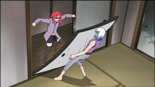 When Xiangling and Shuiyue quarrel, Sasuke is always in the middle