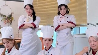 这下真成五厨娘！【ITZY】厨衣CAKE舞蹈挑战！