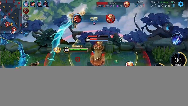 The fried chicken isn't crispy.