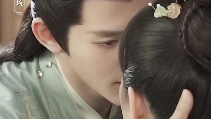 Yang Zi and Deng Wei’s kissing scene: behind-the-scenes vs. the final cut — I’ll just say the offici