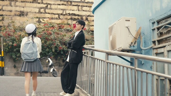 ได้ยินมาว่า ถ้าเติมคำว่า "怪" ต่อท้ายคำคุณศัพท์ทุกคำ จะทำให้ดูน่าเอ็นดูมากเลยใช่ไหม?