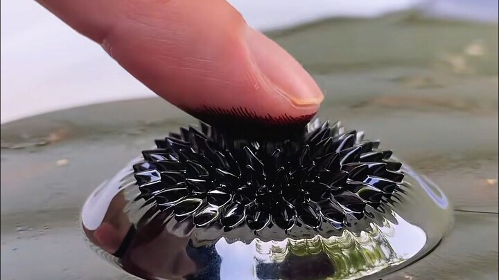 Totally useless life hacks!!