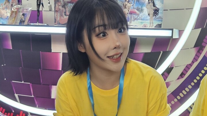ยาซัลน่ารักมาก จริงๆ แล้วเสน่ห์ของสาวหวานก็ไร้เทียมทานนี่แหละ