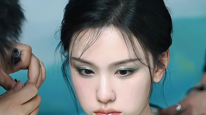 The ancient Greek god who oversees colored eyeshadow!!