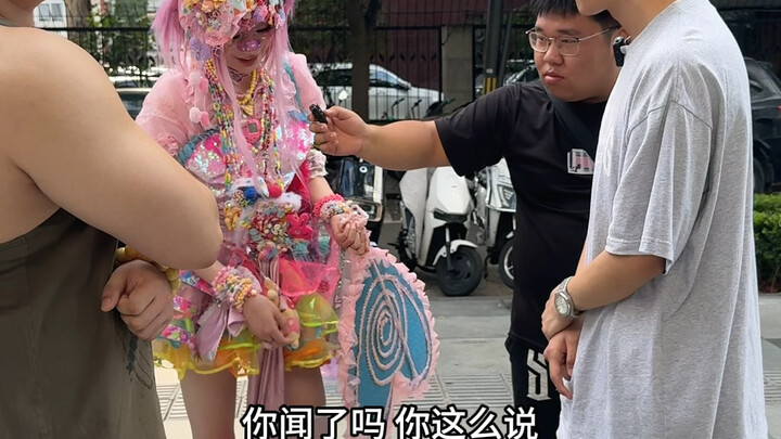 【ทั้งเน็ตเรียกเธอว่าอวี๋เสี่ยวฮุย】วิดีโอล่าสุดมาแล้ว รีบตามไปดูกันเลย!