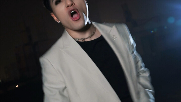 Hát mấy lần rồi mà cảm giác như mình đã biết nói tiếng Bồ Đào Nha luôn.