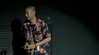 The Art of Turning Awkwardness into Laughter - Fu Hang Stand-up Comedy