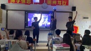 当在班级活动变成欧布这件事