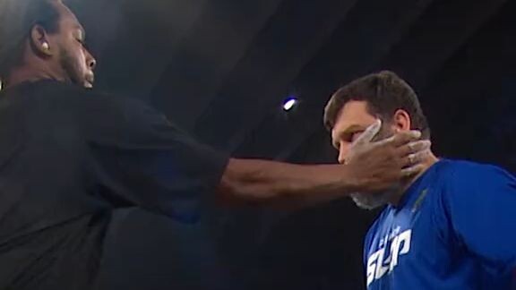 Vern ate that with ease 😮‍💨 The Mechanic returns at #PowerSlap10 for his shot at the title 🏆 [ Fr