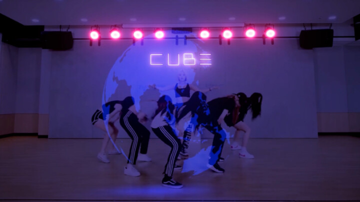 【(G)I-DLE】一路火花带闪电的特效练习室“Uh-Oh”